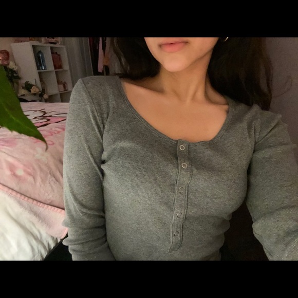 Banana Republic Long-sleeve - Picture 3 of 4